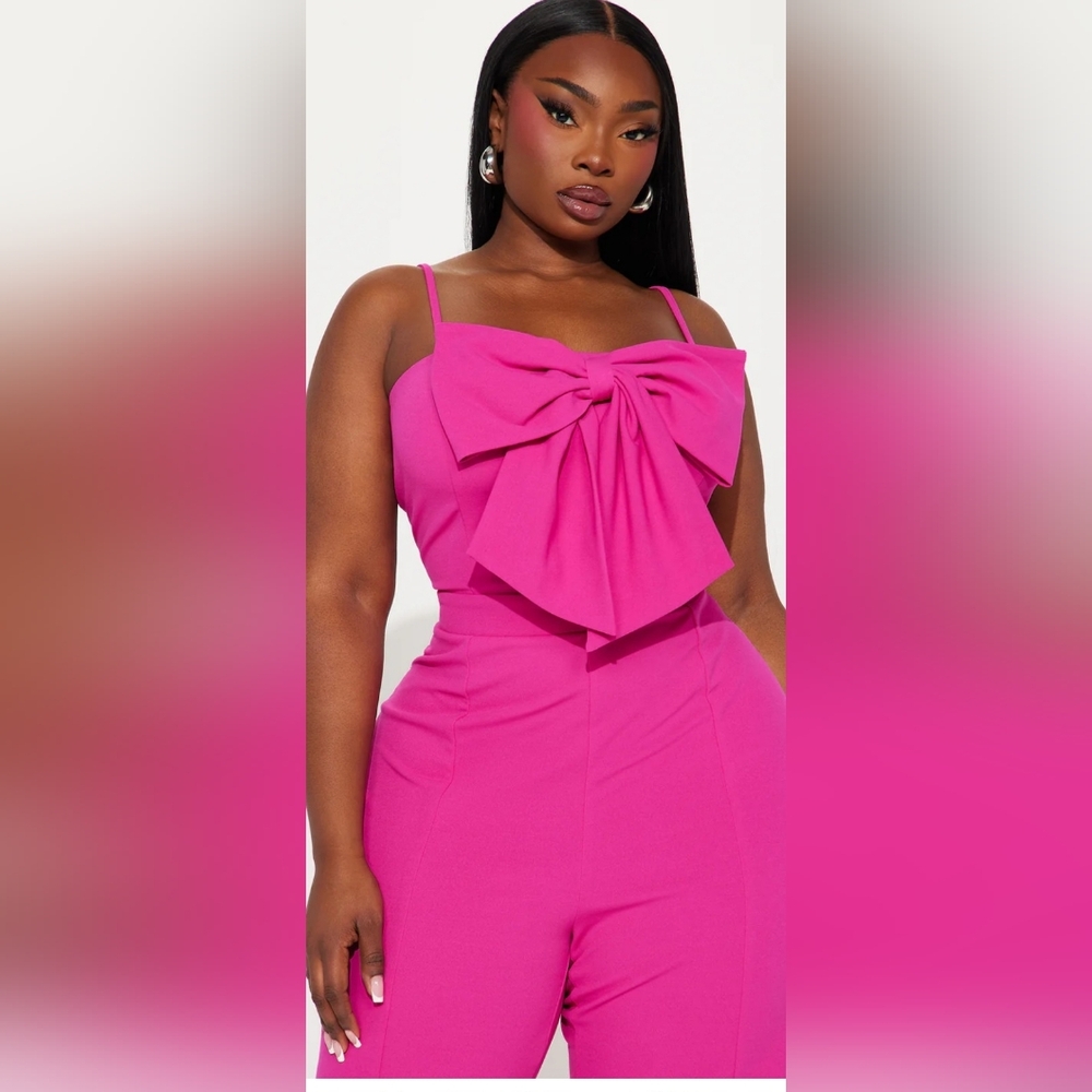 Chic Strapless Pink Bow Dress